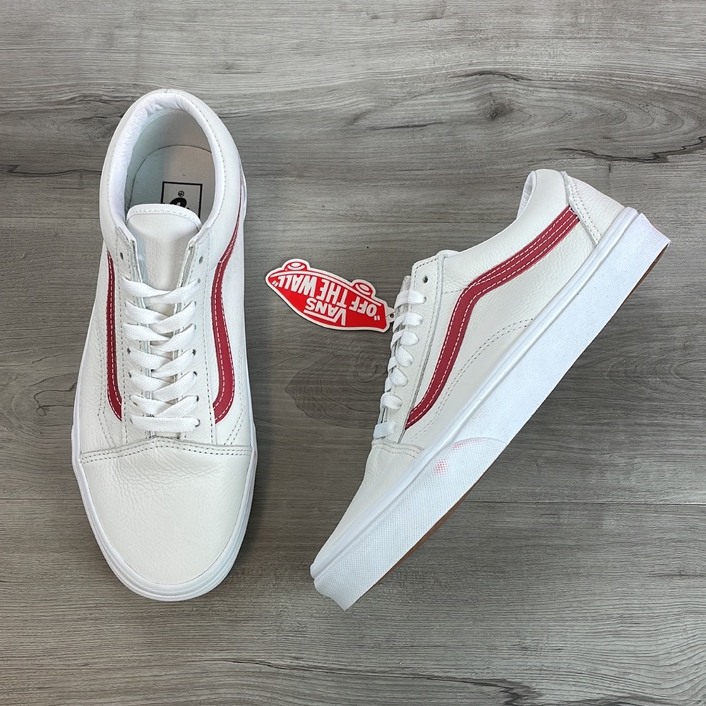 VANS - OLD SKOOL LOW TOPS